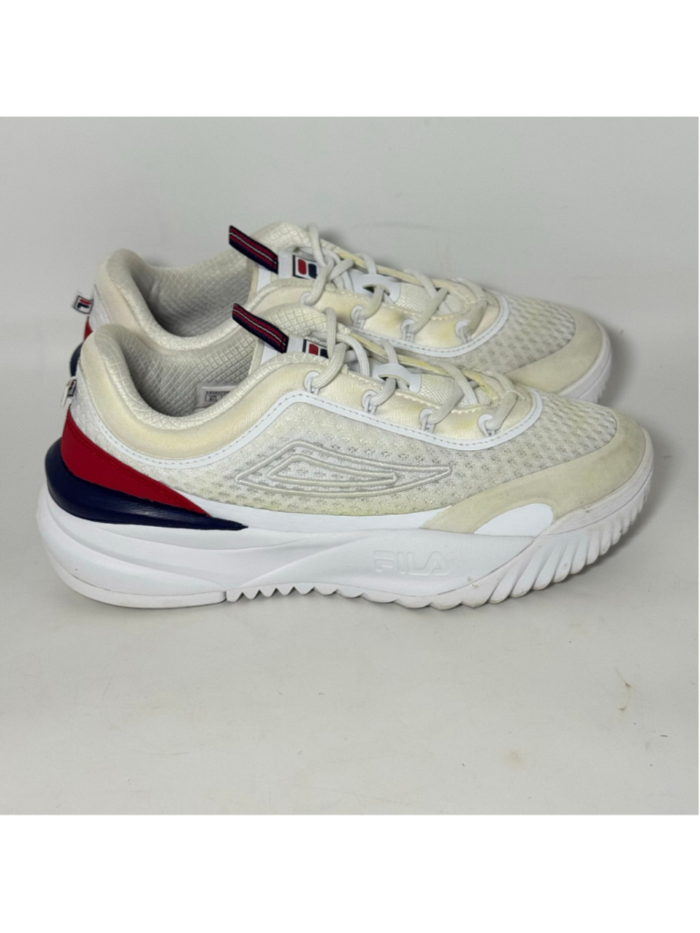 Women's Fila Disruptor Energized Lace Up Sneakers Size 8.5 White Red Blue
